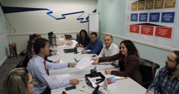 CN2018: Bancários do Bradesco entregam minuta específica ao banco