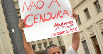 Grupo Santander processa associação por mover ações trabalhistas contra banco