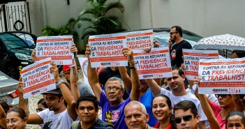 Ministra do TST diz que reforma trabalhista trará precarização e não empregos