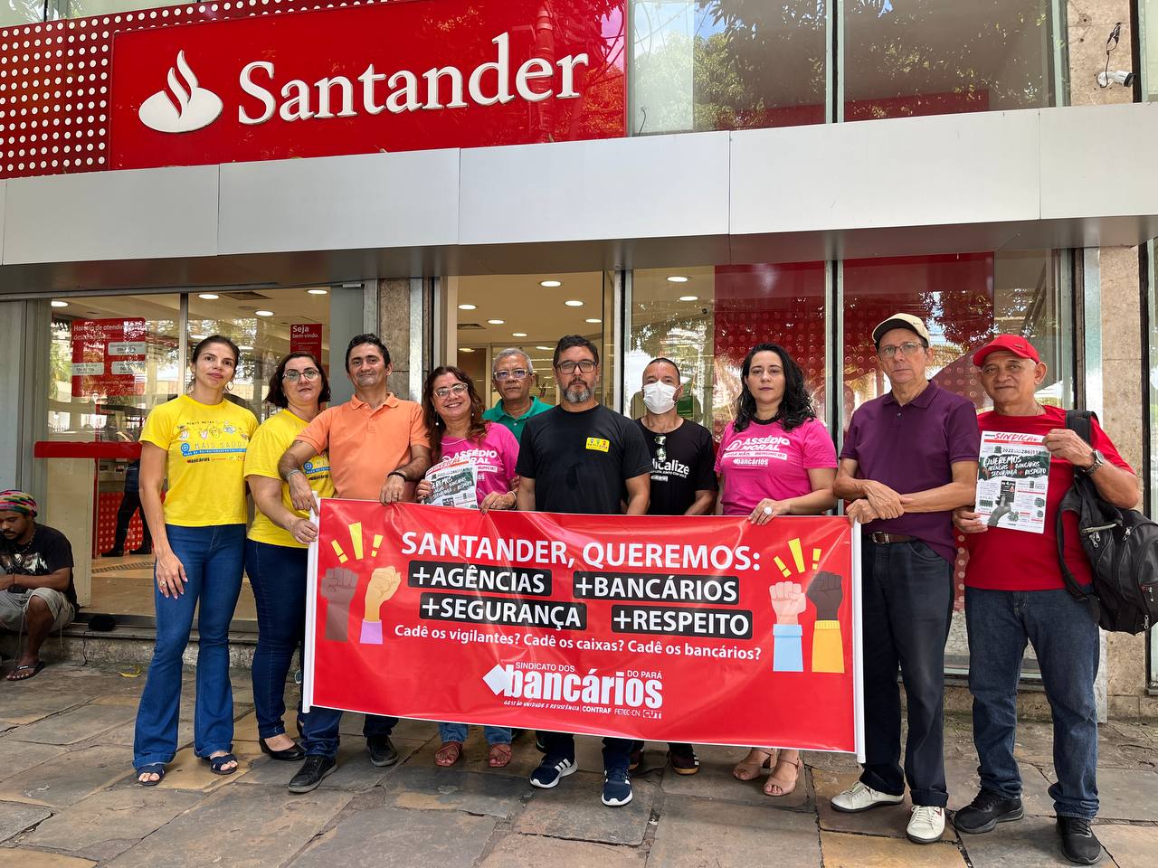 Sindicato dos Bancários de Cascavel - Banco Santander divulga vagas de  emprego para todo o país!