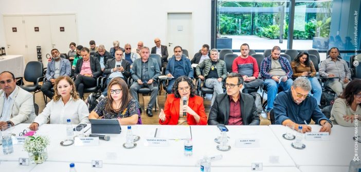 Trabalhadores cobram e bancos aceitam criar mesa permanente de negociações sobre IA
