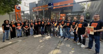 “Feito pra adoecer você”: Ato nacional denuncia abusos no Itaú e expõe adoecimento de funcionários e funcionárias