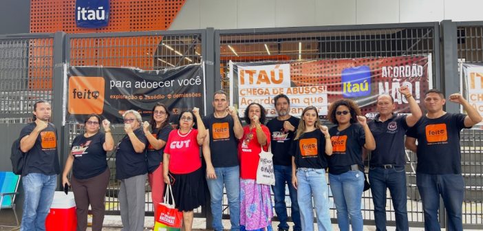 Ato Nacional denuncia demissões em massa do Itaú; Sindicato cobra justiça e respeito aos bancários