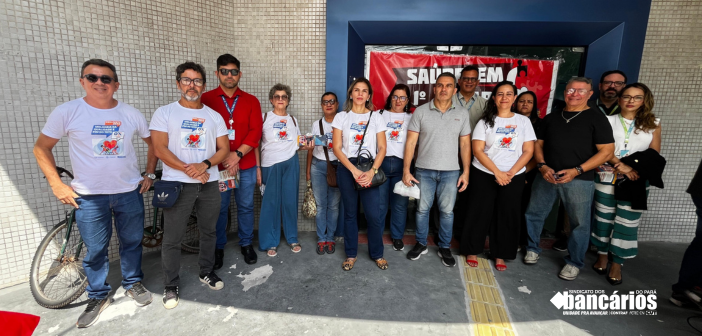 Bancários realizam ato em defesa do Saúde Caixa e denunciam reajuste abusivo