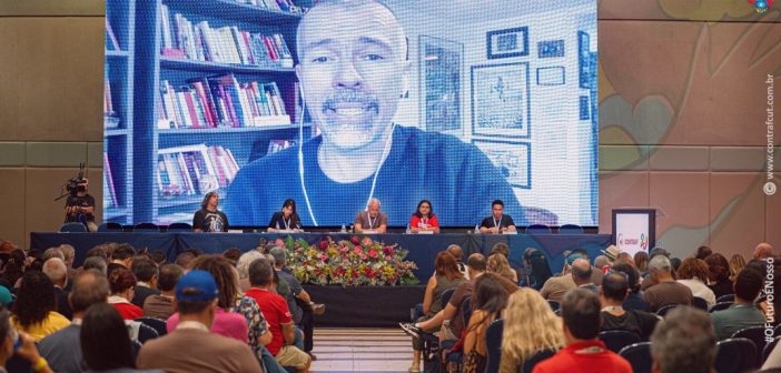 Análise de conjuntura nacional e internacional marca abertura do segundo dia do 7º Congresso da Contraf-CUT