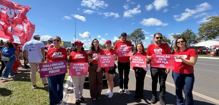 Bancários e bancárias do Pará fortalecem Marcha da Classe Trabalhadora em Brasília