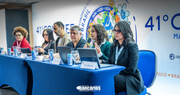 Saúde Caixa, riscos psicossociais e saúde mental marcam segundo debate do 41º Conecef