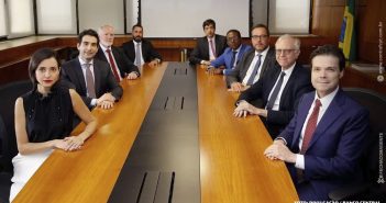 Banco Central reduz Selic para 14% ao ano, mas juros seguem elevados e favorecendo apenas o mercado financeiro