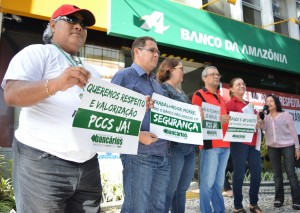 Ato não ao fechamento do Banco da Amazônia (07 (10)  